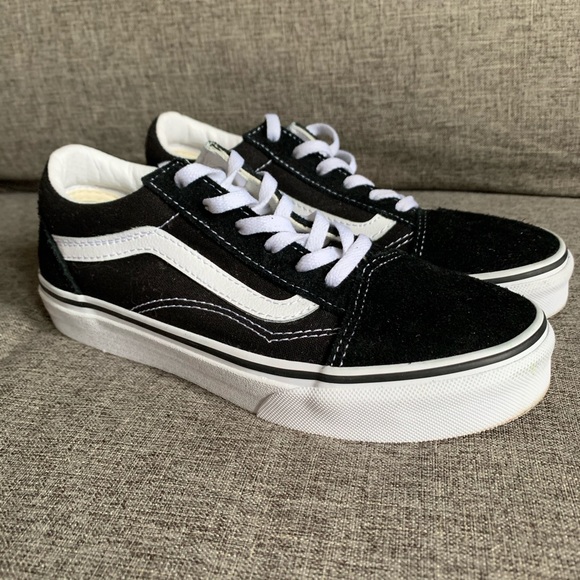 vans size 2.5 youth